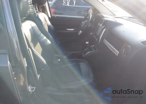 2015 Jeep Compass Latitude из США, поврежденный, VIN 1C4NJDEB7FD125910